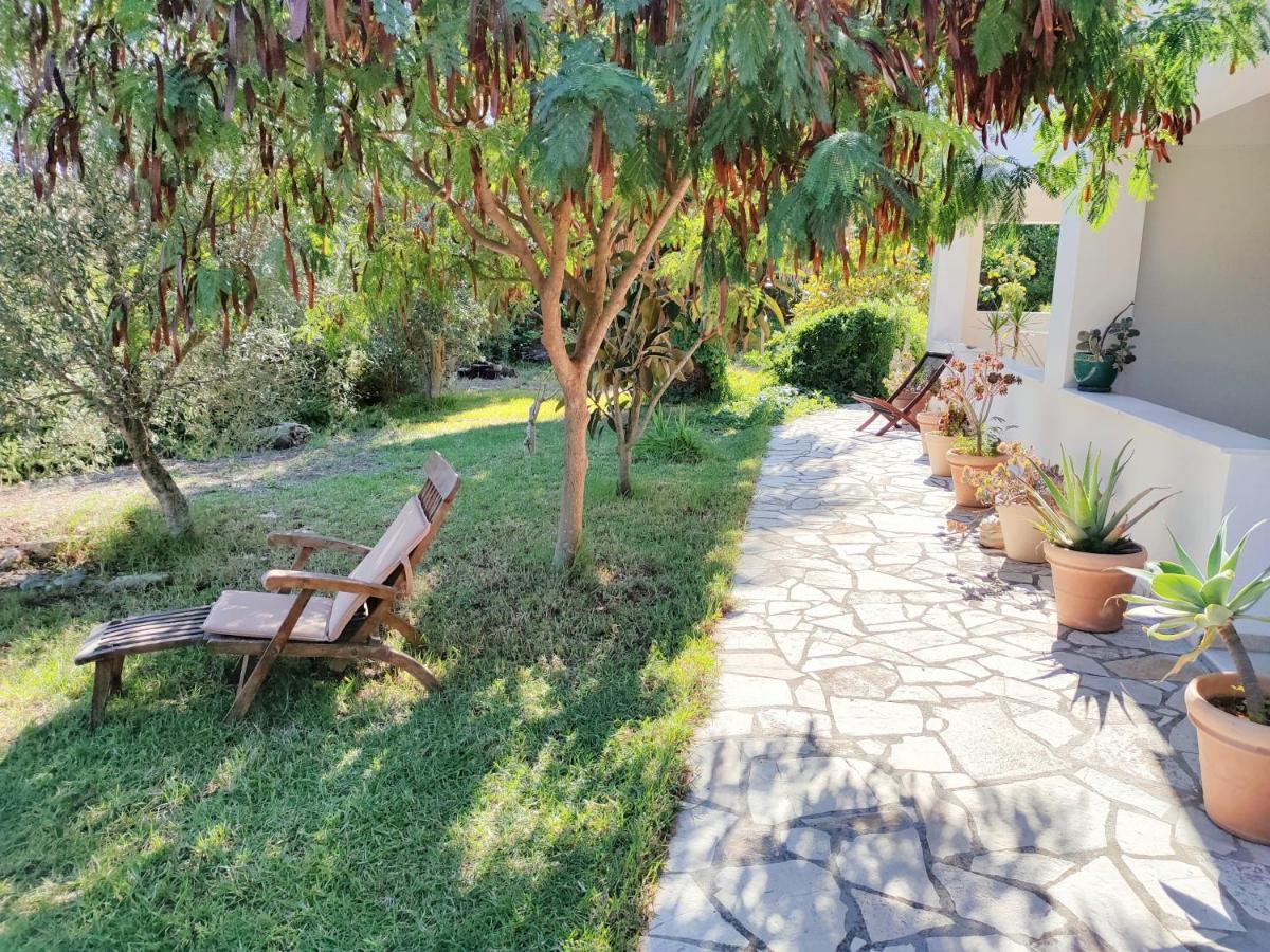 Kalamies - Secluded Beach Apartments Skala  Extérieur photo